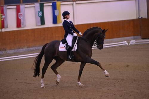 IMG-20191124_Estelle Wettstein und DONAUWELLE am CDN Weikersdorf 2019