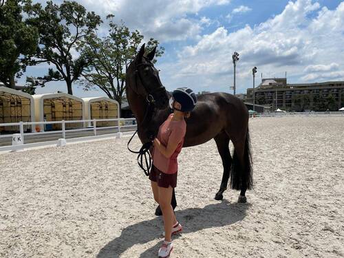 OS Tokyo: Estelle Wettstein und West Side Story - 1 / VetCheck 23.7. (Bild: Team Wettstein)